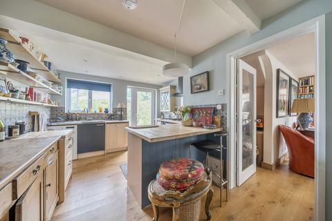 49 Upper Close, Forest Row, RH18 5DS