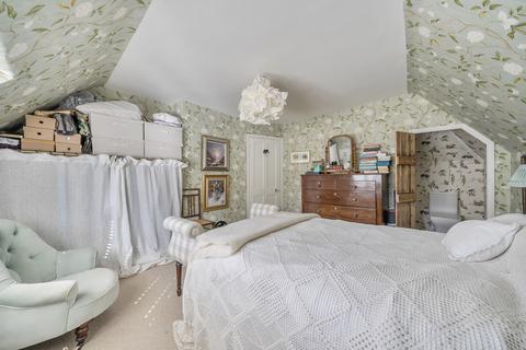 49 Upper Close, Forest Row, RH18 5DS