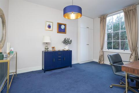 7 bedroom terraced house for sale, Church Street, Leamington Spa