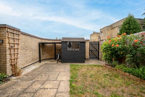 3 Fernlea Close, Cambridge, CB1 9LW