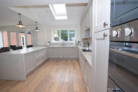 4 bedroom semi-detached house for sale, Harton Grove, South Shields