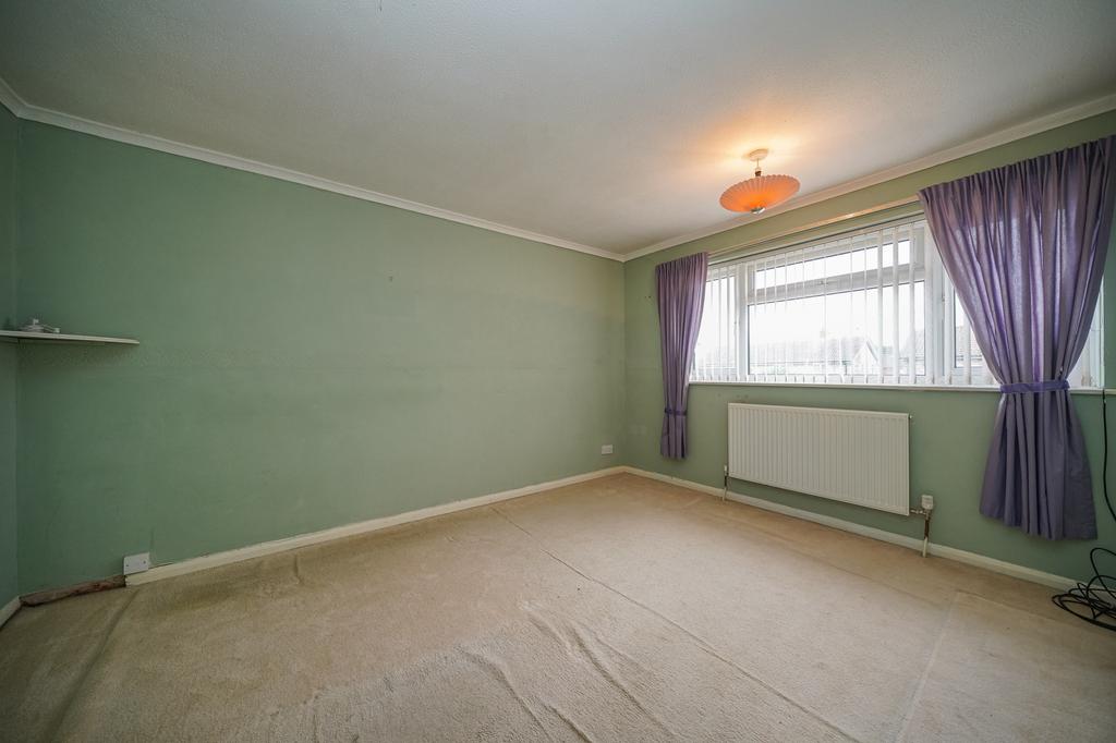 6-Megdale-Place-03309