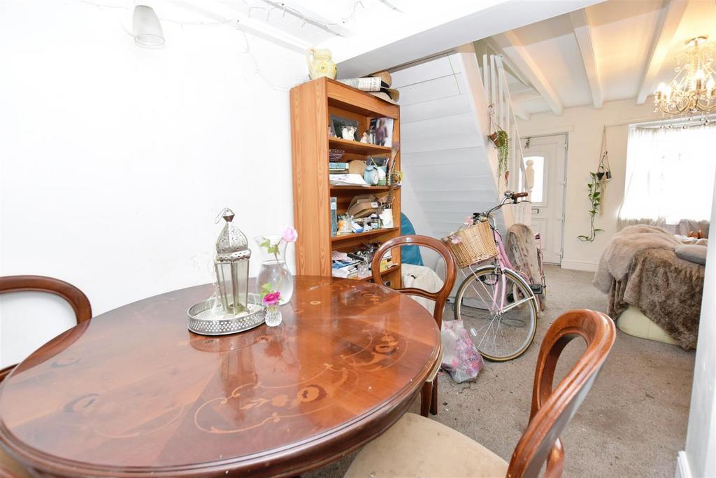 Lounge to Dining Area