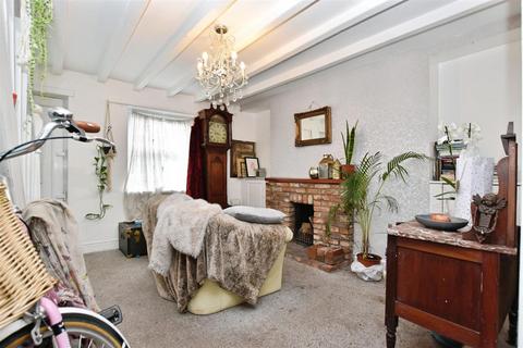 2 bedroom terraced house for sale, Main Street, Preston HU12