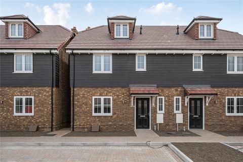 4 bedroom semi-detached house for sale, Scocles Road, Minster on Sea, Sheerness, Kent, ME12