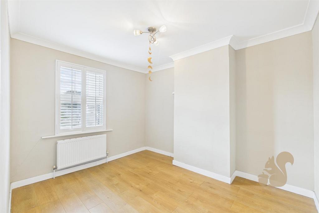 CAM03877 G0-PR0246-STILL018.jpg