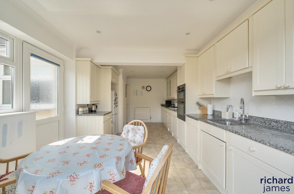 C91ed552dce7499496e7e19a4affbed3