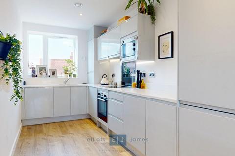 undefined, Academy Way, Loughton IG10