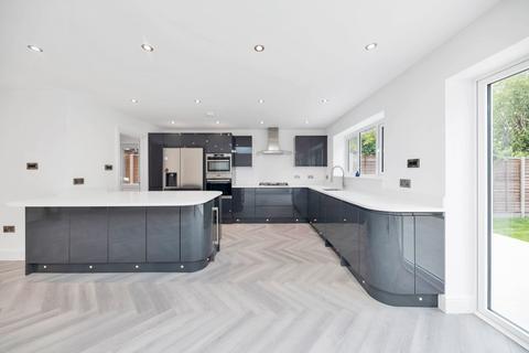 4 bedroom semi-detached house for sale, Lucas Lane, Baldock SG7