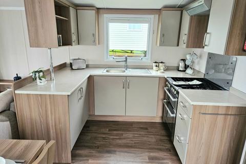 2 bedroom park home for sale