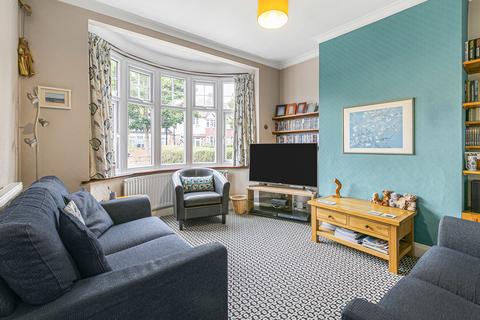 undefined, Lyncroft Gardens, Hounslow, TW3