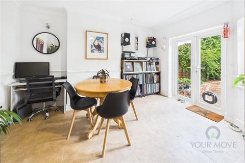 90 Kingsway, Northampton, NN2 8HF