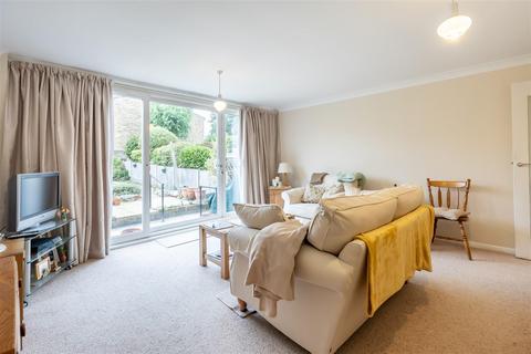 3 bedroom terraced house for sale, Highfield Green, Epping