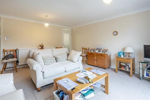 undefined, Highfield Green, Epping