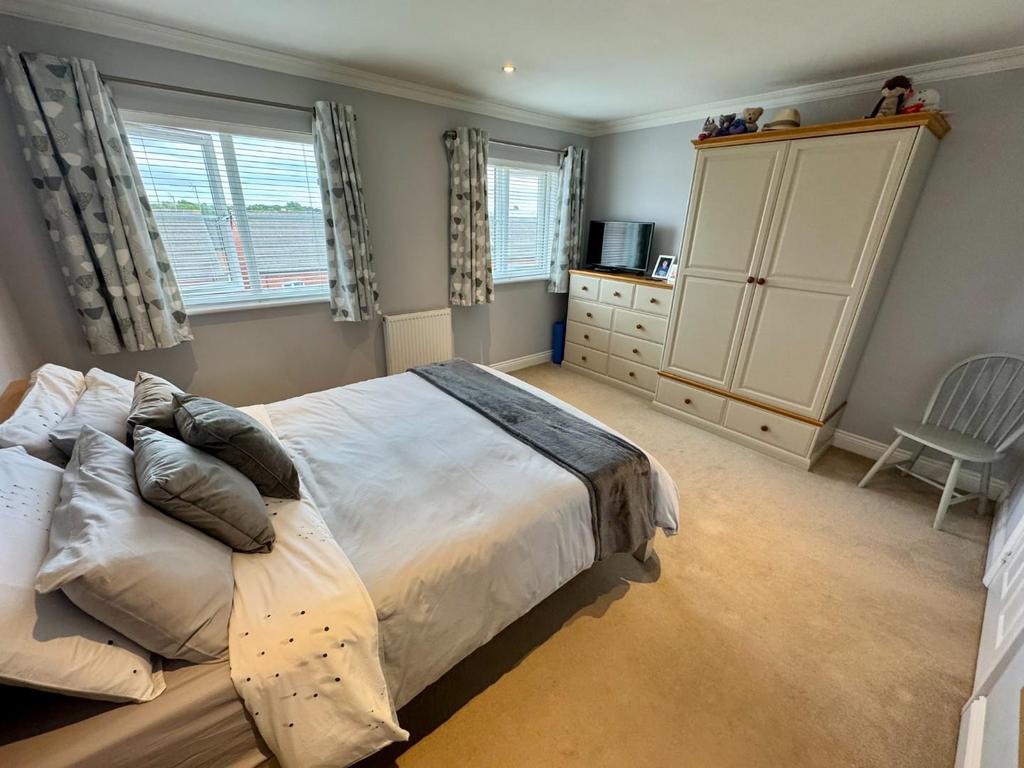 Bedroom One.jpg