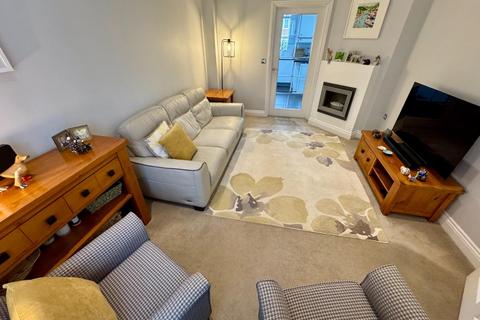 undefined, Chandley Row, Warwick