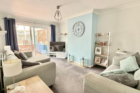 undefined, Hightown Gardens, Ringwood, BH24 3EH