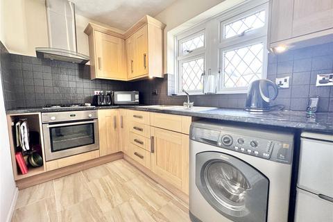 2 bedroom end of terrace house for sale, St. Michaels Road, Bournemouth, Dorset, BH2