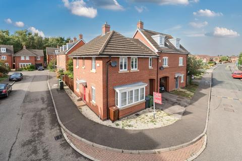 4 bedroom semi-detached house for sale, Kingsdown Road, Lincoln, Lincolnshire, LN6