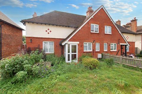 3 bedroom semi-detached house for sale, Clare Avenue, Tonbridge