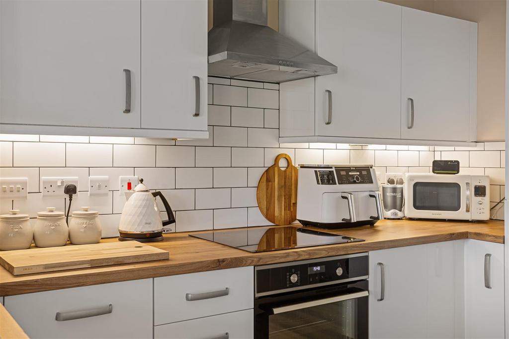 59 Thornton Road 12.jpg
