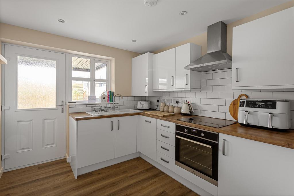 59 Thornton Road 1.jpg