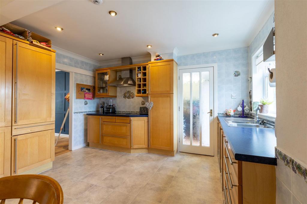 45 Castlelaw Crescent, Abernethy-45.jpg