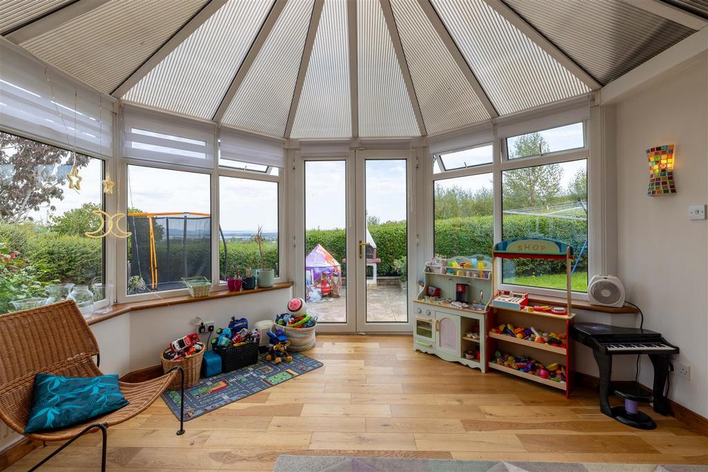45 Castlelaw Crescent, Abernethy-48.jpg