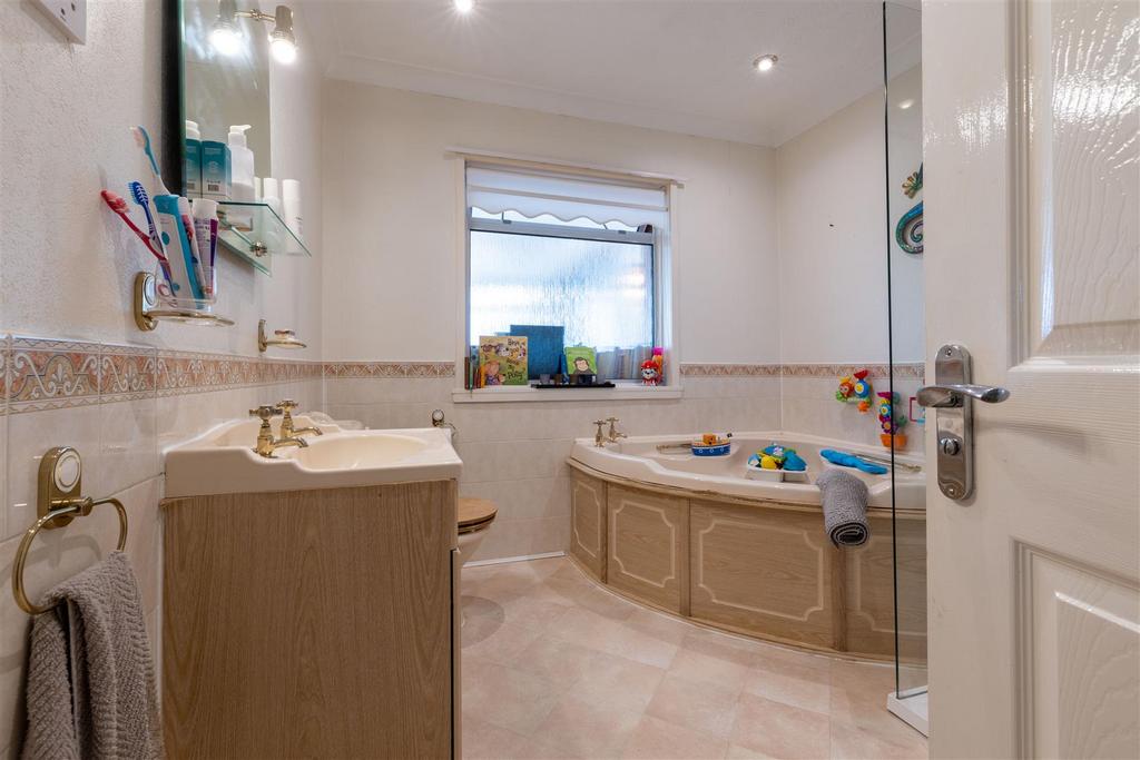 45 Castlelaw Crescent, Abernethy-58.jpg