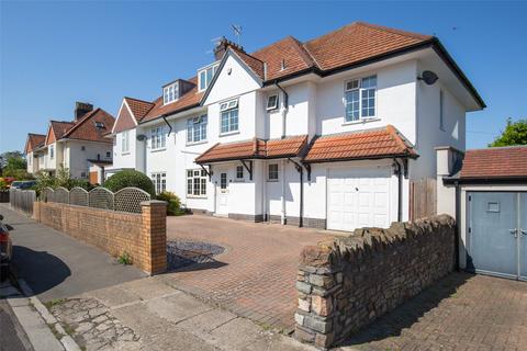 6 bedroom semi-detached house for sale