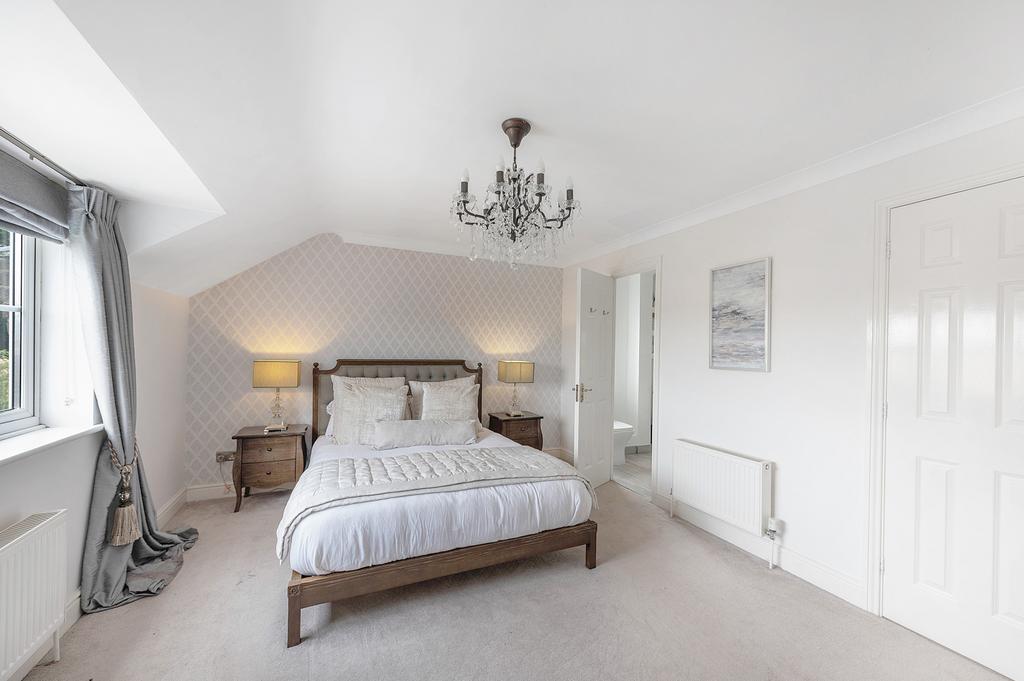 Prinicpal Bedroom