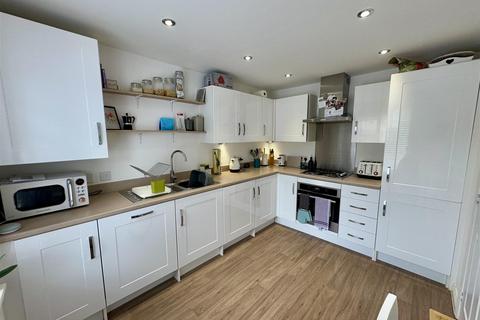 23 Fussell Way, Wollaston, Stourbridge, DY8 4GG