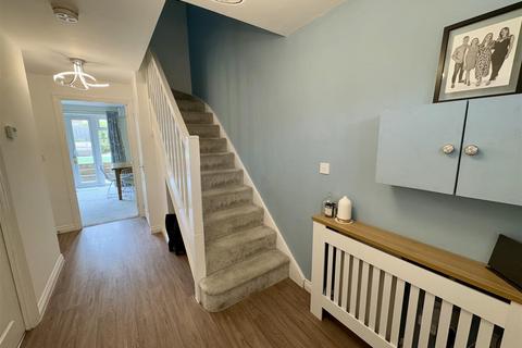 23 Fussell Way, Wollaston, Stourbridge, DY8 4GG