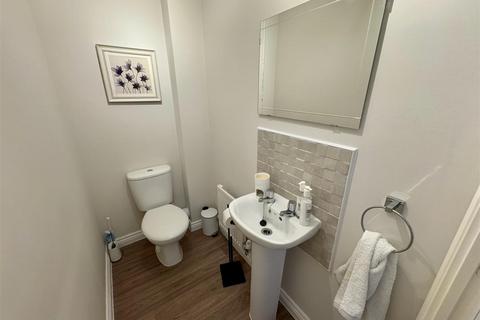 23 Fussell Way, Wollaston, Stourbridge, DY8 4GG
