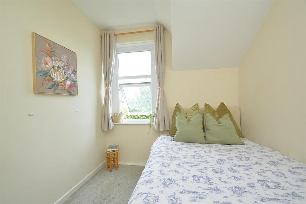 Resized Bed2.jpg
