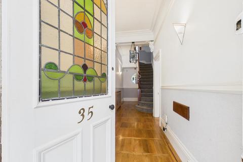 5 bedroom semi-detached house for sale, Ferriby Road, Hessle
