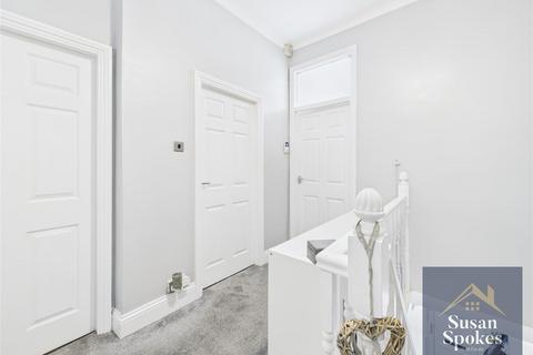 2 bedroom flat for sale, Birchington Avenue, South Shields