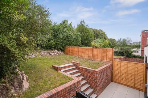 undefined, The Drive, Coulsdon, CR5