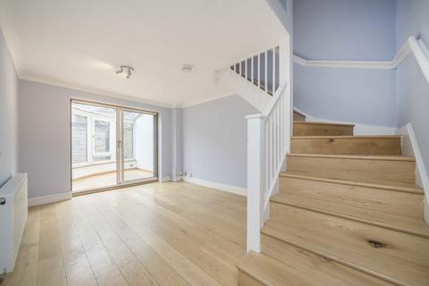 33 Oliver Close, London, W4 3RL