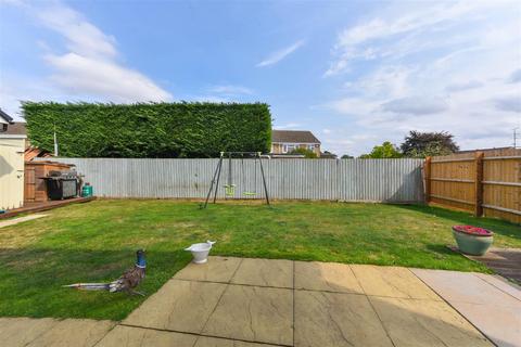 4 bedroom detached house for sale, Thorpe Road, Earls Barton, Northampton