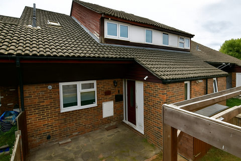 undefined, Briscoe Road, Pitsea, Basildon, Essex