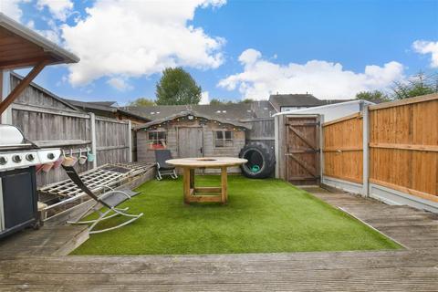 45 Briscoe Road, Pitsea, Basildon, SS13 1AD