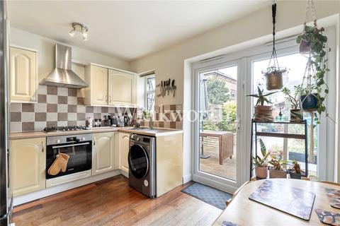 33 Spencer Road, London, N17 9UU