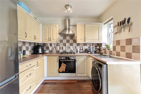 33 Spencer Road, London, N17 9UU