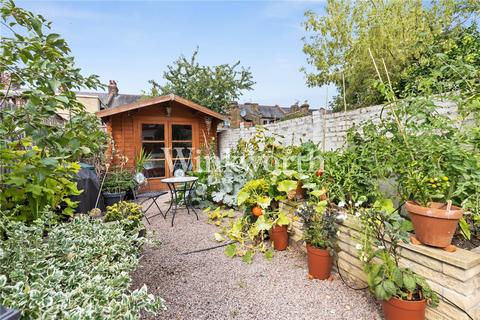 33 Spencer Road, London, N17 9UU