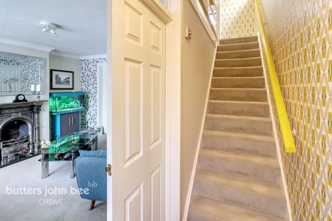 16 Ambleside Close, Wistaston, Crewe, CW2 8RX