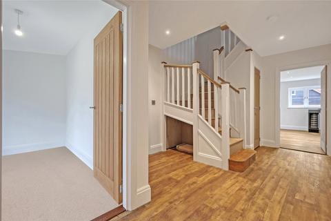 4 bedroom detached house for sale, Larcombe Mews, Main Road, Margaretting, Ingatestone, CM4