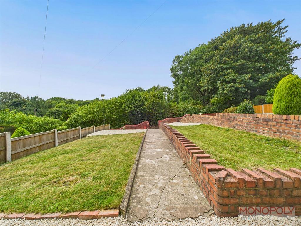 CAM03815 G0-PR0322-STILL022.jpg