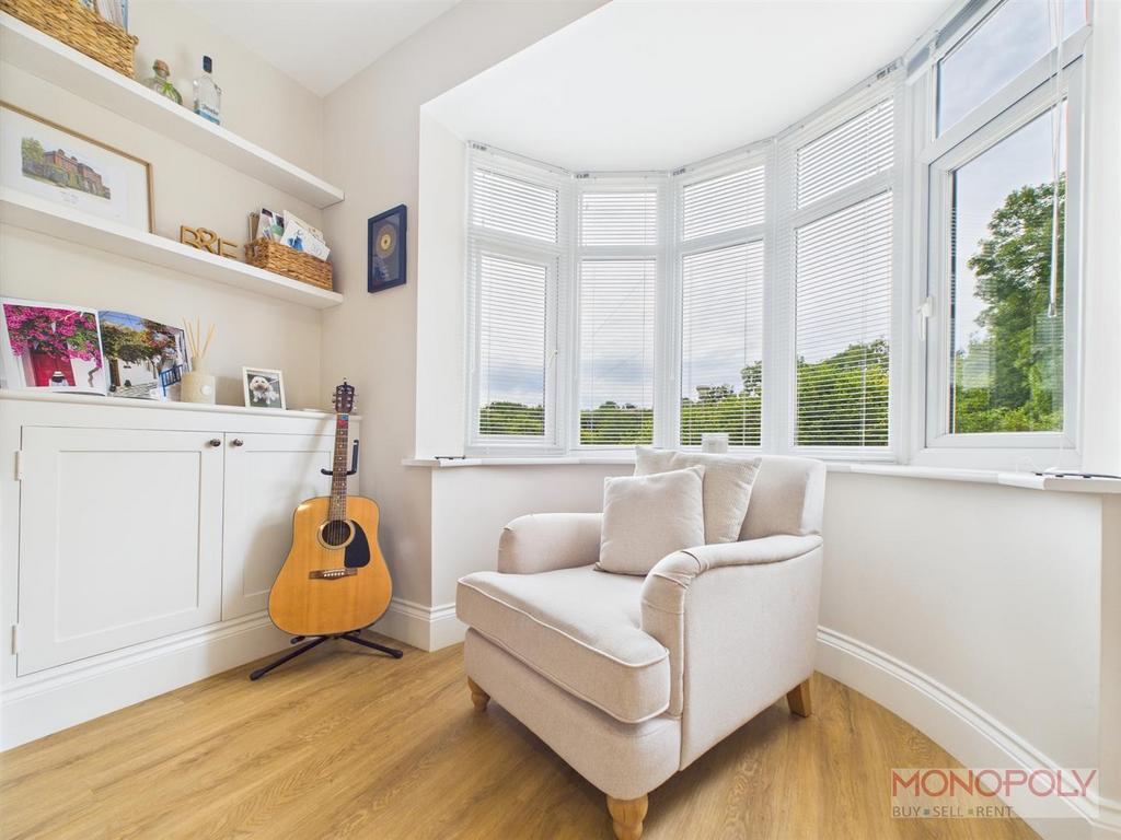 CAM03815 G0-PR0322-STILL004.jpg