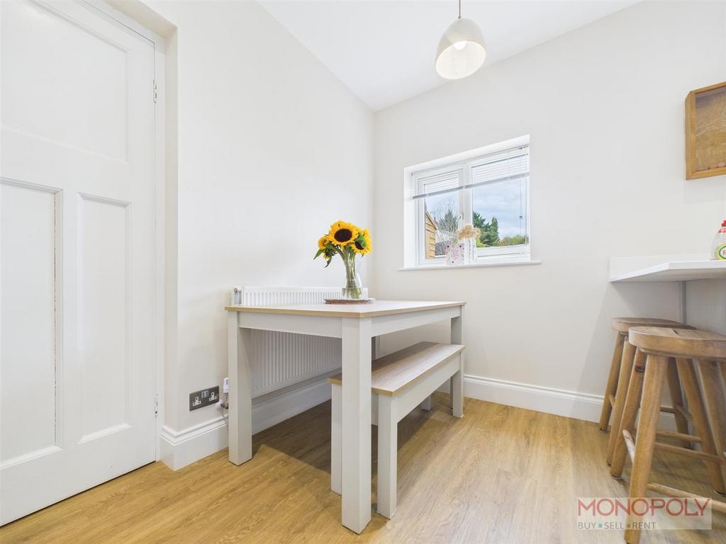 CAM03815 G0-PR0322-STILL008.jpg